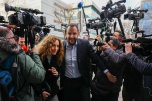 Borja Thyssen-Bornemisza y su mujer, Blanca Cuesta, llegan al Juzgado de lo Penal número 15 de Madrid, 14.02.23 EFE Trillo