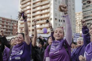 El Moviment Feminista de València celebra el 8 de Marzo con una manifestación bajo el lema Feminismo justicia, igualdad y derechos para las mujeres EFE
