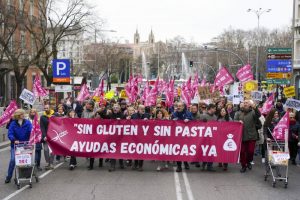 Manifestación convocada por la Asociación de Celíacos y Sensibles al Gluten, "sin gluten y sin pasta", en Madrid 5.3.23 EFE Sánchez