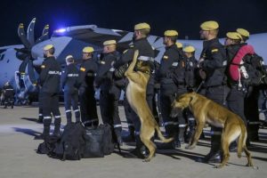 Autoridades reciben a la Unidad Militar de Emergencias UME en Base de Moron tras dar apoyo a la poblacion de Turquia por el seismo. 15.02.23 Sevilla. EFE R Caro