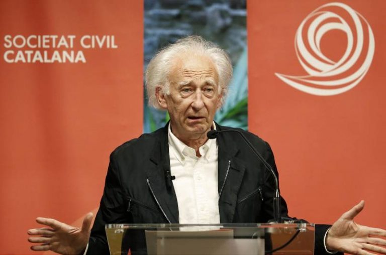 El dramaturgo Albert Boadella recibe el premio Sant Jordi de Societat Civil Catalana. EFE A Dalmau